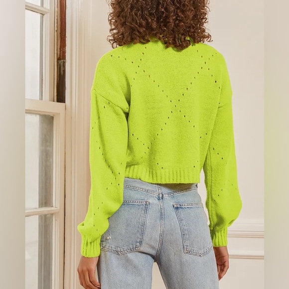 Lulus Cropped Sweater (very soft!) - Picture 4 of 10
